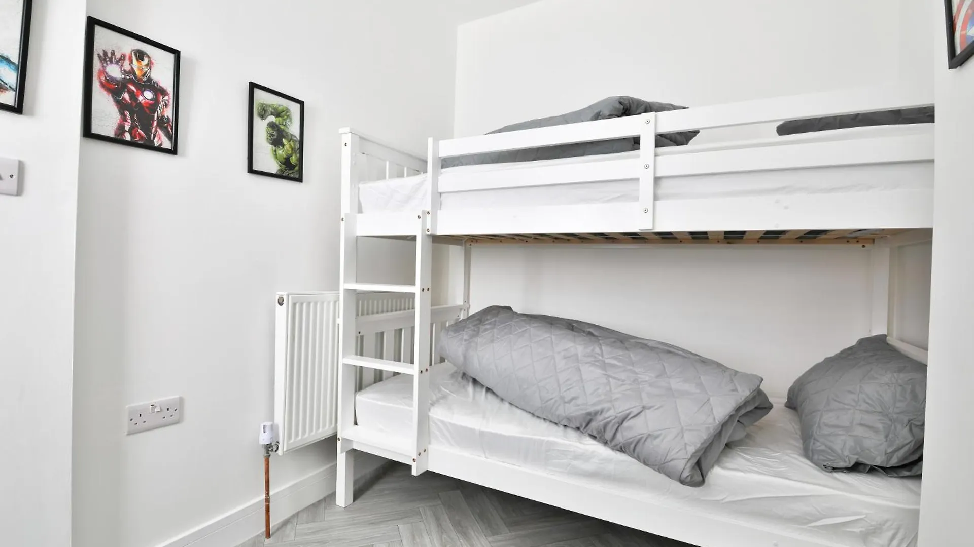 Hiks Accommodation Swansea Apartment