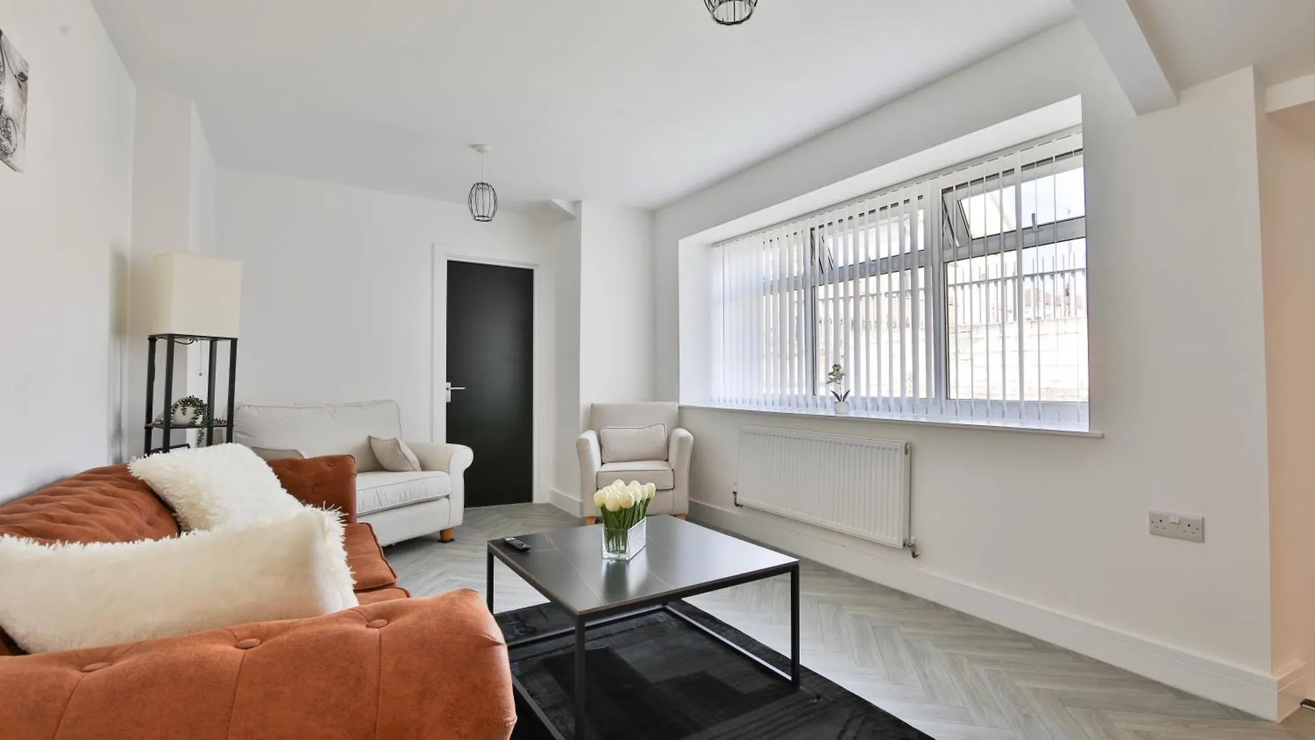 Hiks Accommodation Swansea
