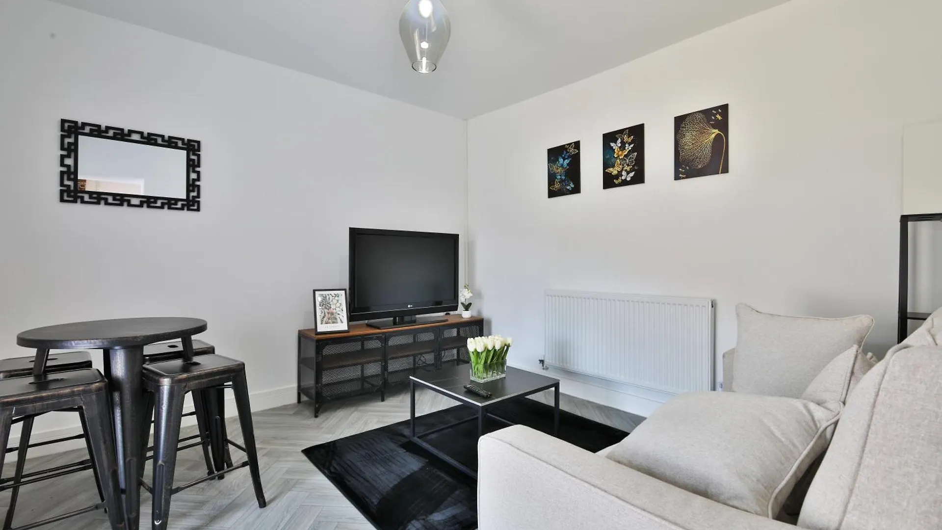 Hiks Accommodation Swansea Apartment